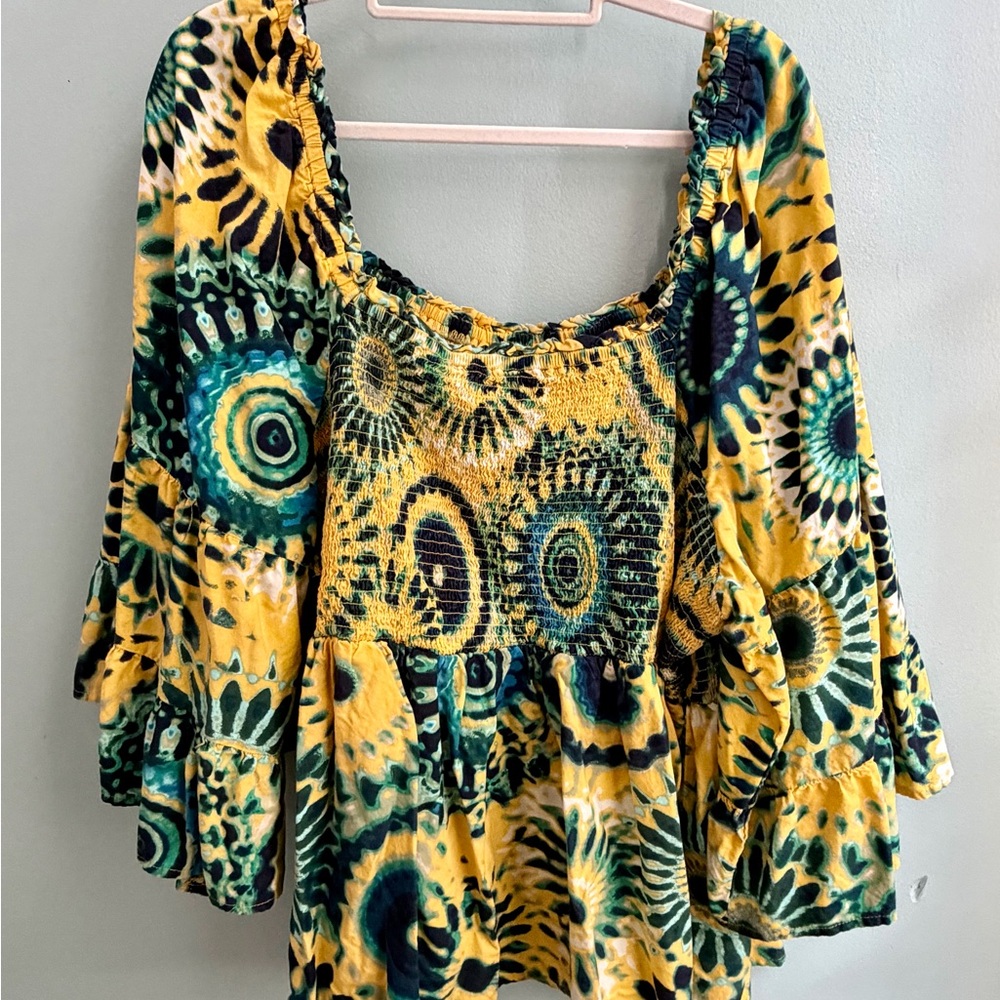 Yellow and Teal Women's Top